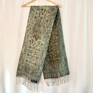 Scottish 100% Cashmere Scarf | Elegant Moss Two-tone Paisley Scarf with Fringe